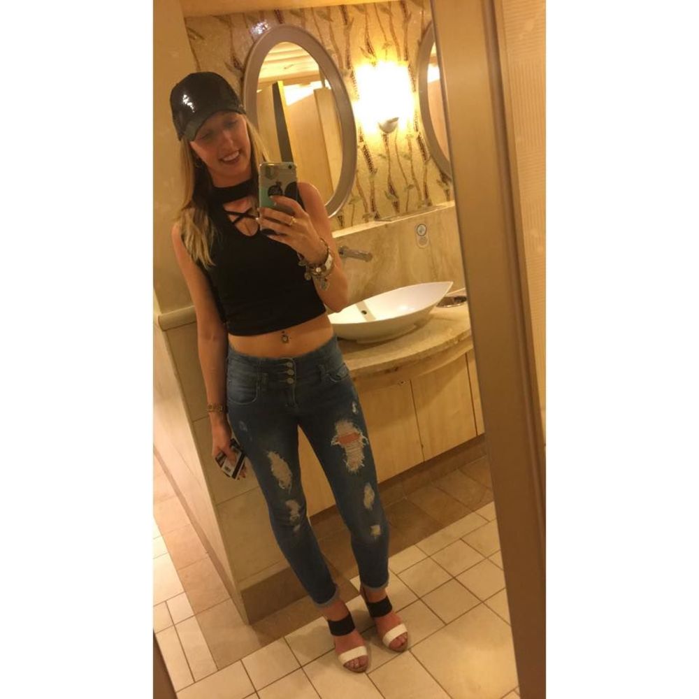 Meet your Posher, Emily